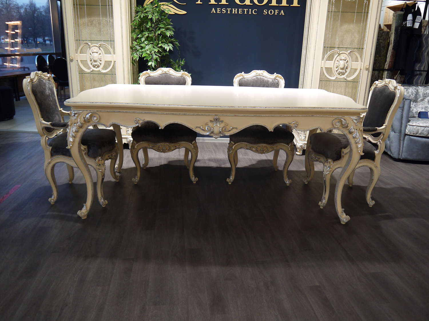 Кухонный гарнитур на заказ ГАУДИ кухня