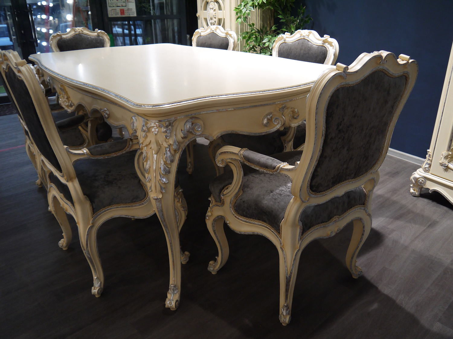 Кухонный гарнитур на заказ ГАУДИ кухня