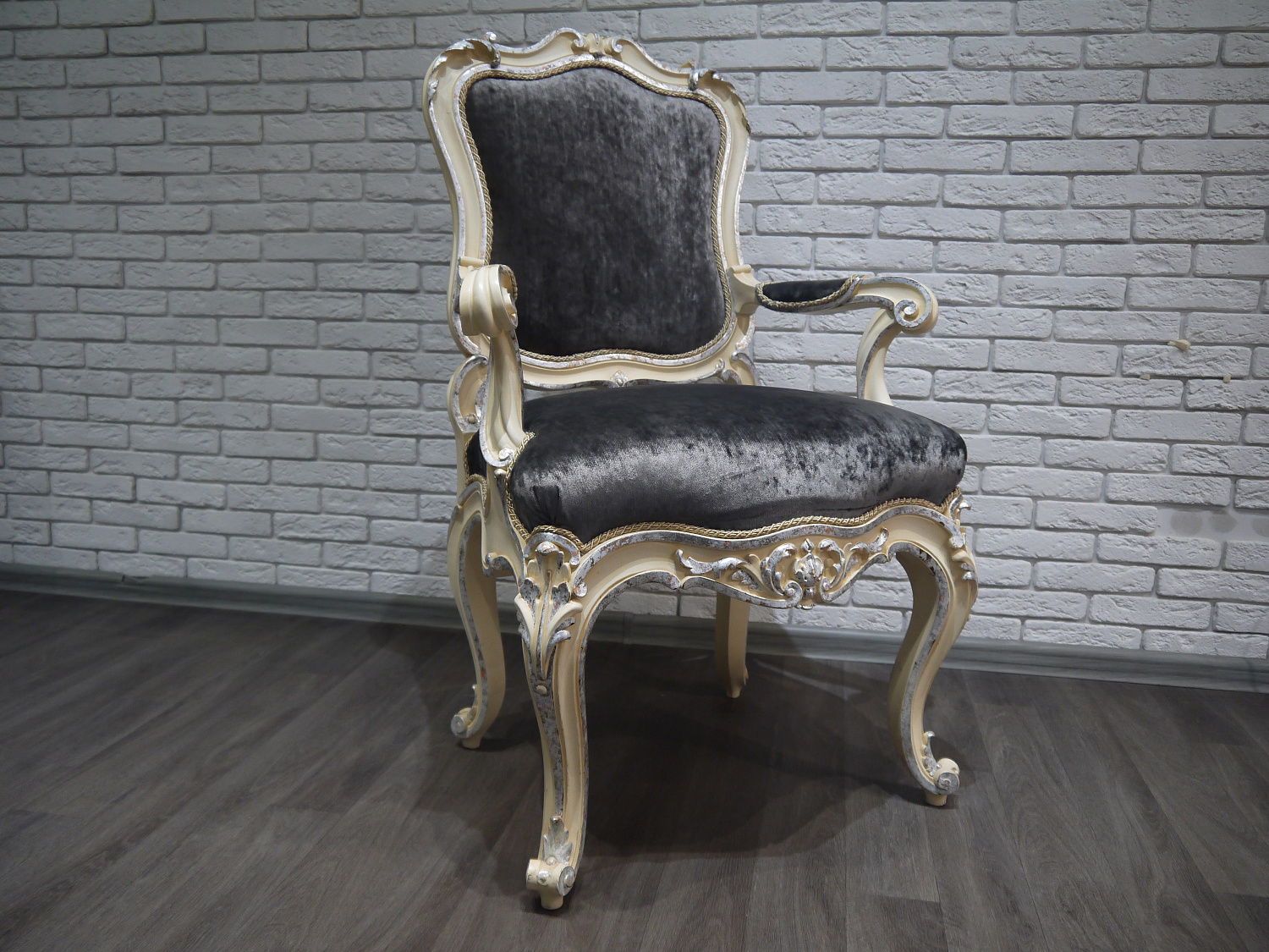 Кухонный гарнитур на заказ ГАУДИ кухня