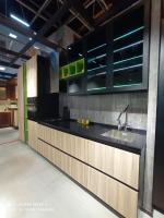 Кухонный гарнитур на заказ Глосс Гола