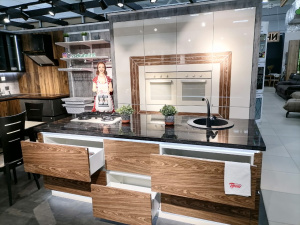 Кухонный гарнитур Барселона с островом М