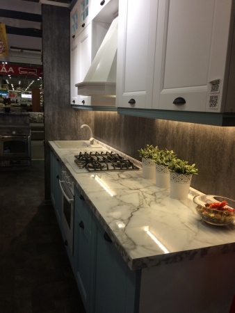 Кухонный гарнитур на заказ Мэри