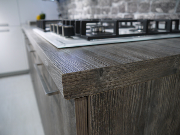 Кухонный гарнитур на заказ Донатти