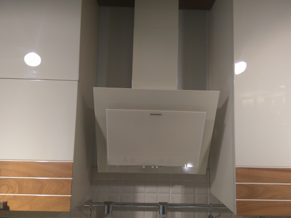 Кухонный гарнитур на заказ Ева Нью (архив)