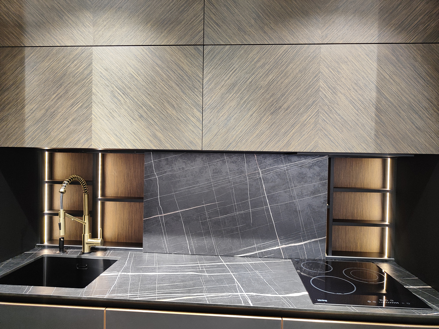 Кухонный гарнитур " Шпон + Perfect Sense