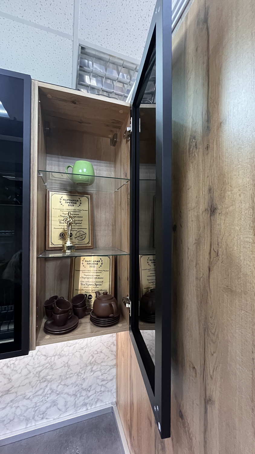 Кухонный гарнитур "Лофт бетон"