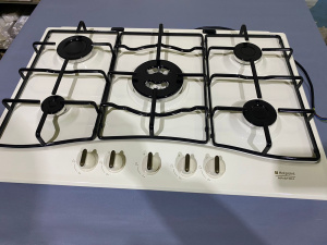№31  Варочная панель Газовая Hotpoint-Ariston PC 750 T R/HA бежевая без уп