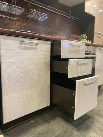 Кухонный гарнитур на заказ Нежность М