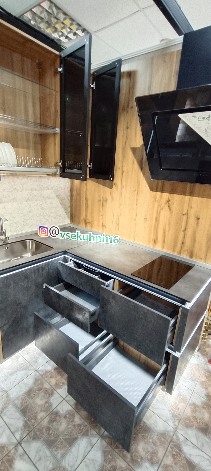 Кухонный гарнитур "Лофт бетон"