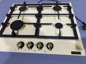 №3  Варочная панель Газовая MAUNFELD HBR 640 NIG без уп №3  Варочная панель Газовая MAUNFELD HBR 640 NIG без уп