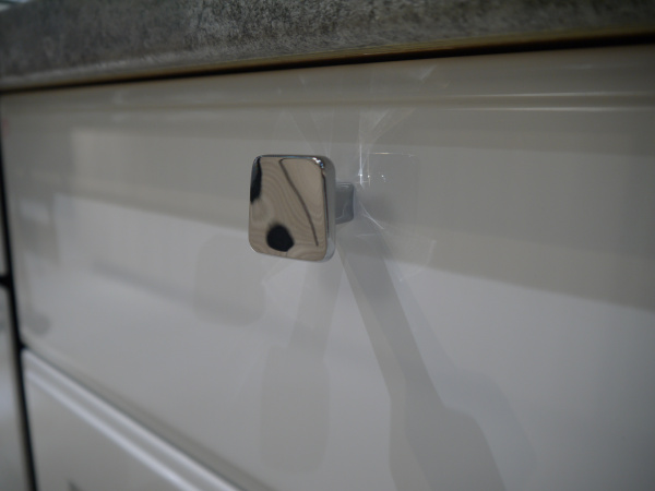 Кухонный гарнитур на заказ Неоклассика ДМ