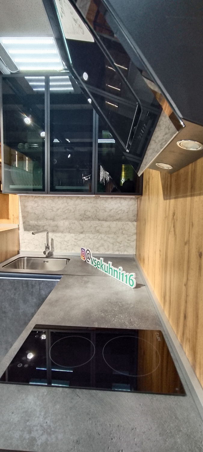 Кухонный гарнитур "Лофт бетон"