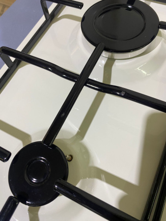 №31  Варочная панель Газовая Hotpoint-Ariston PC 750 T R/HA бежевая без уп