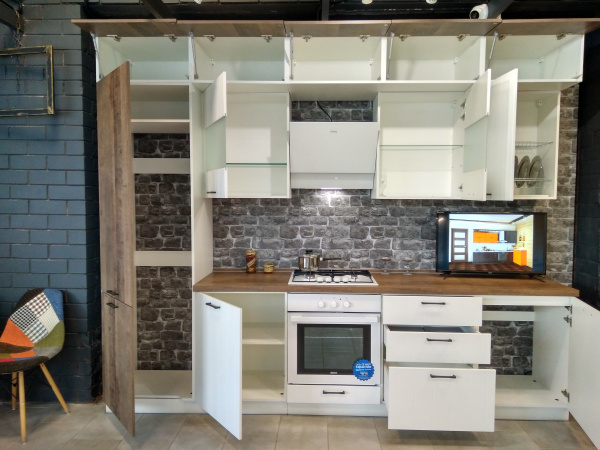 Кухонный гарнитур на заказ Шале Е