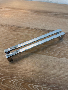 №13, Ручка мебельная noNAME Мебельная ручка RS273CP.3.128 (RS273CP.3.128) , в наличии -  1 шт 128 Металл, , Новый